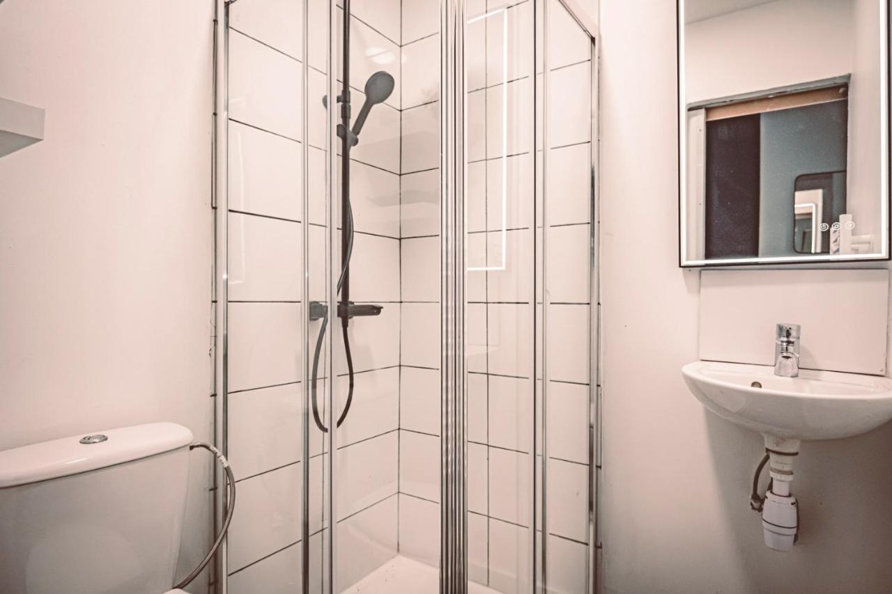 La Suite - Paisible Et A Deux Pas De La Gare Reims Exteriör bild