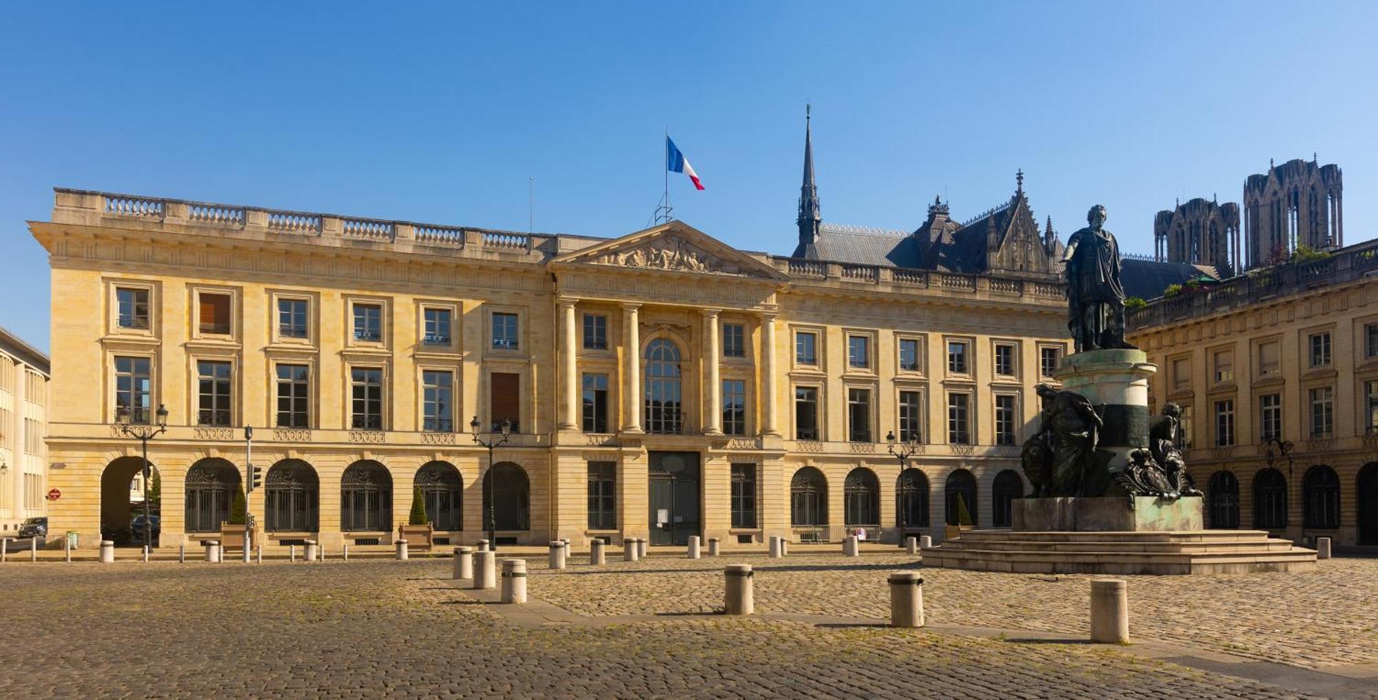 La Suite - Paisible Et A Deux Pas De La Gare Reims Exteriör bild